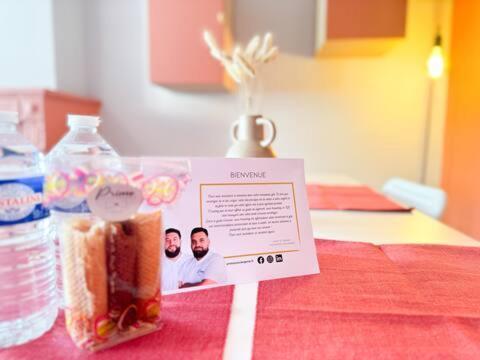 Food And Chill - Deux Appartements Hypercentre - 1 Theme Cinema - By Primo C0Nciergerie Tournus Bagian luar foto